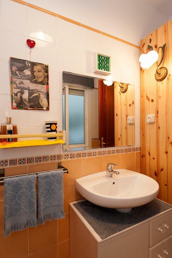 Appartement Retro vintage recién reformado en centro Coruña à La Corogne Extérieur photo