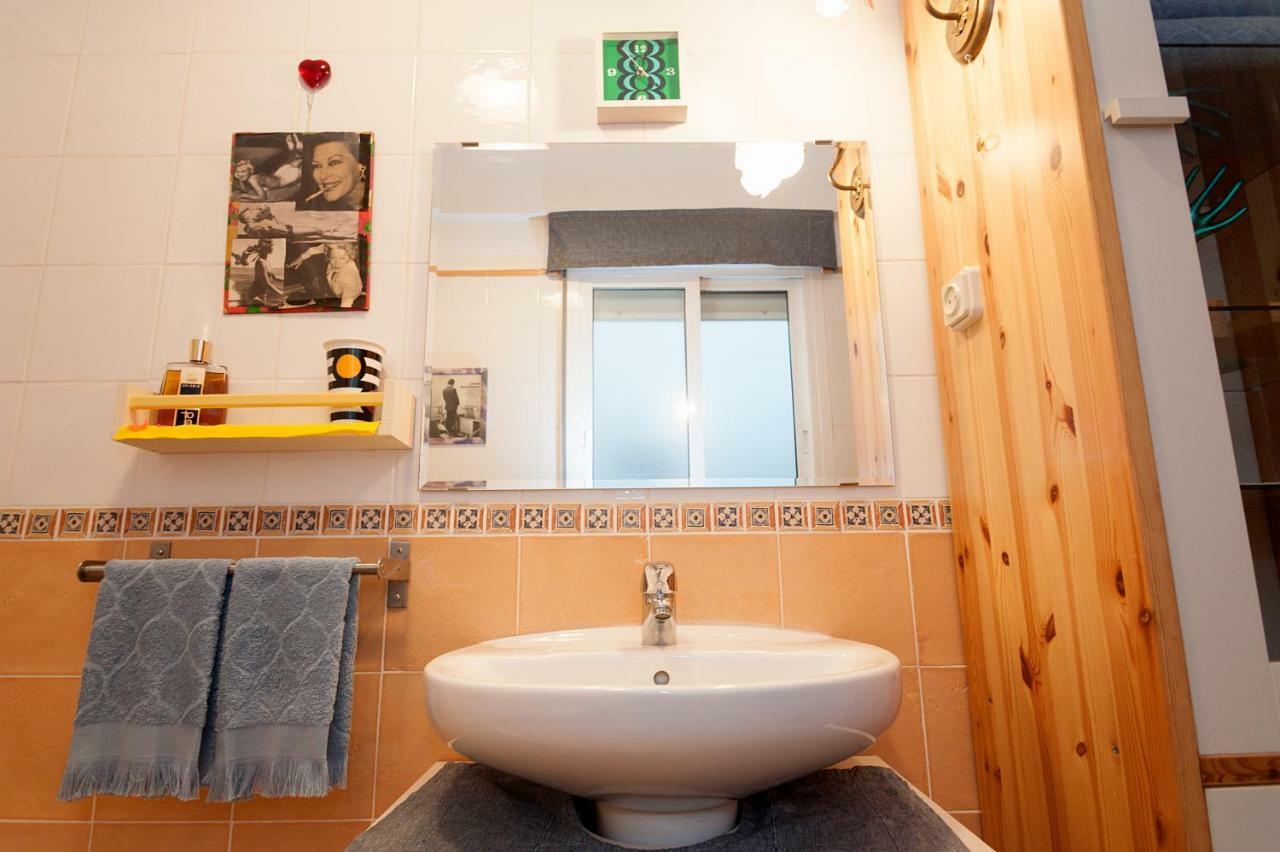 Appartement Retro vintage recién reformado en centro Coruña à La Corogne Extérieur photo